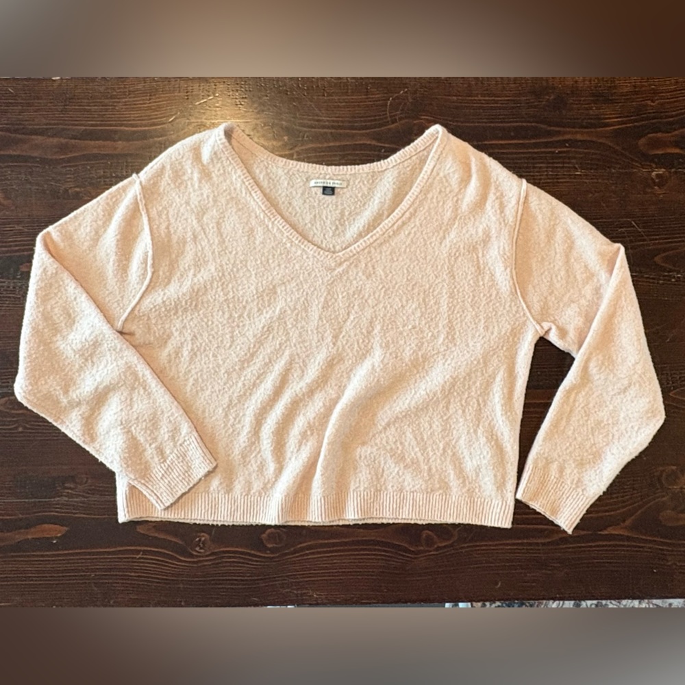 American Eagle Outfitters Blush V-Neck Knit Sweater